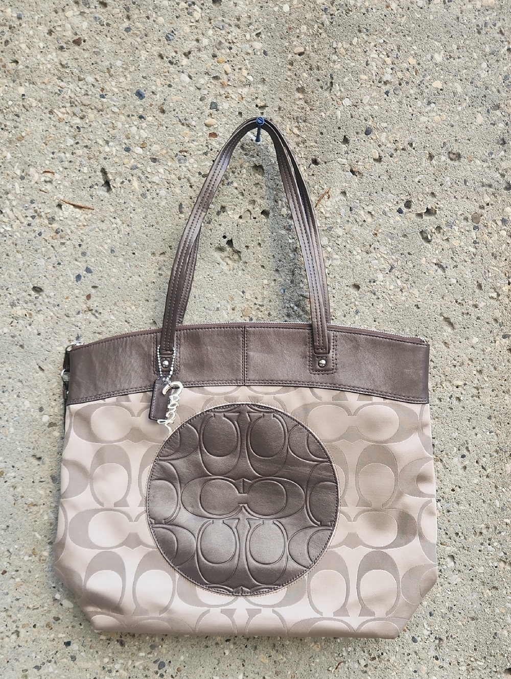 Coach  Signature Tote Bag in Taupe and Brown